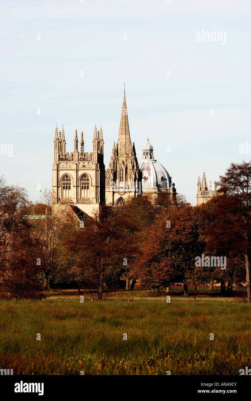 Merton College Chapel St Mary s Church And Radcliffe Camera Seen merton-college-chapel-st-mary-s-church-and-radcliffe-camera-seen